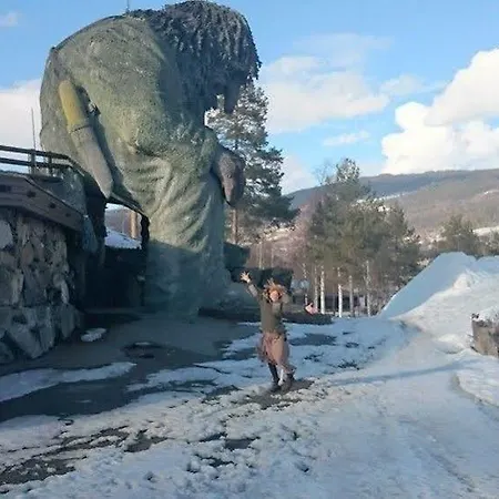 Hunderfossen *
